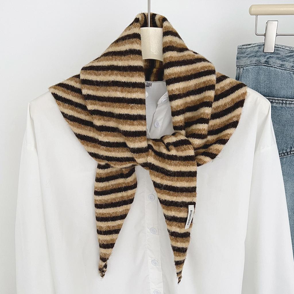  New Wool Fashion Knitted Triangle Hijab Wraps Women Winter Stripe Shawl Scarf Shoulder Shawl Neckerchief