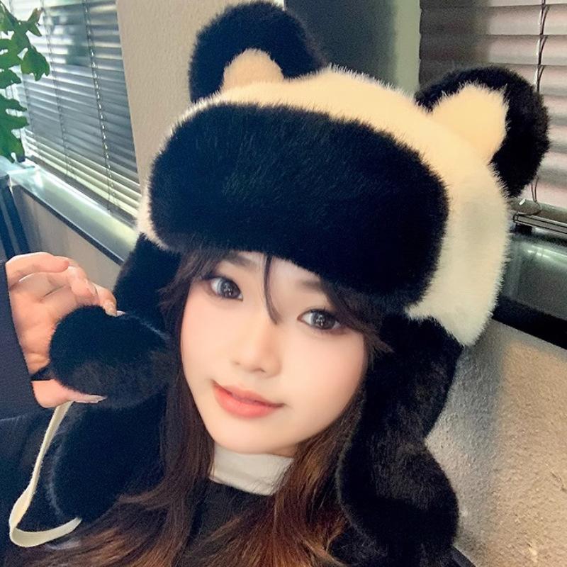 Plyšová čiapka pre ženy na zimu, zhrubnutá, roztomilá čierno-biela panda, čiapka Lei Feng, plus zamatová, vonkajšia ochrana uší, teplá lyžiarska čiapka