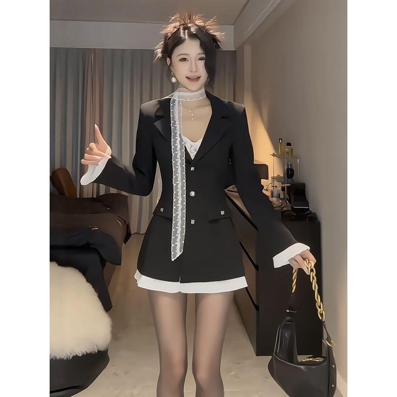 Plus-Size Women's Fashion: Elegant Pleated Patchwork Lapel Blazer Dress for Curvy Women, Spring 2026, Stylish and Slimming Dress