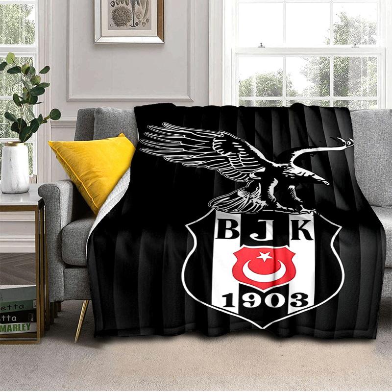 Be?ikta? Istanbul Crest Emblem Blanket Suitable for Sofas, Beds, Offices, And Camping - Perfect Gift for Halloween Christmas