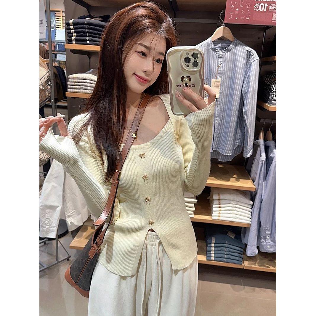

2025 Autumn/Winter Slimming V-Neck Long Sleeve Sweater Top for Women One Size