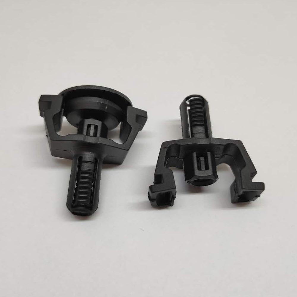 Mercedes-Benz Radiator Clip for C218/C219 Models (A0009912195, 2115040059)