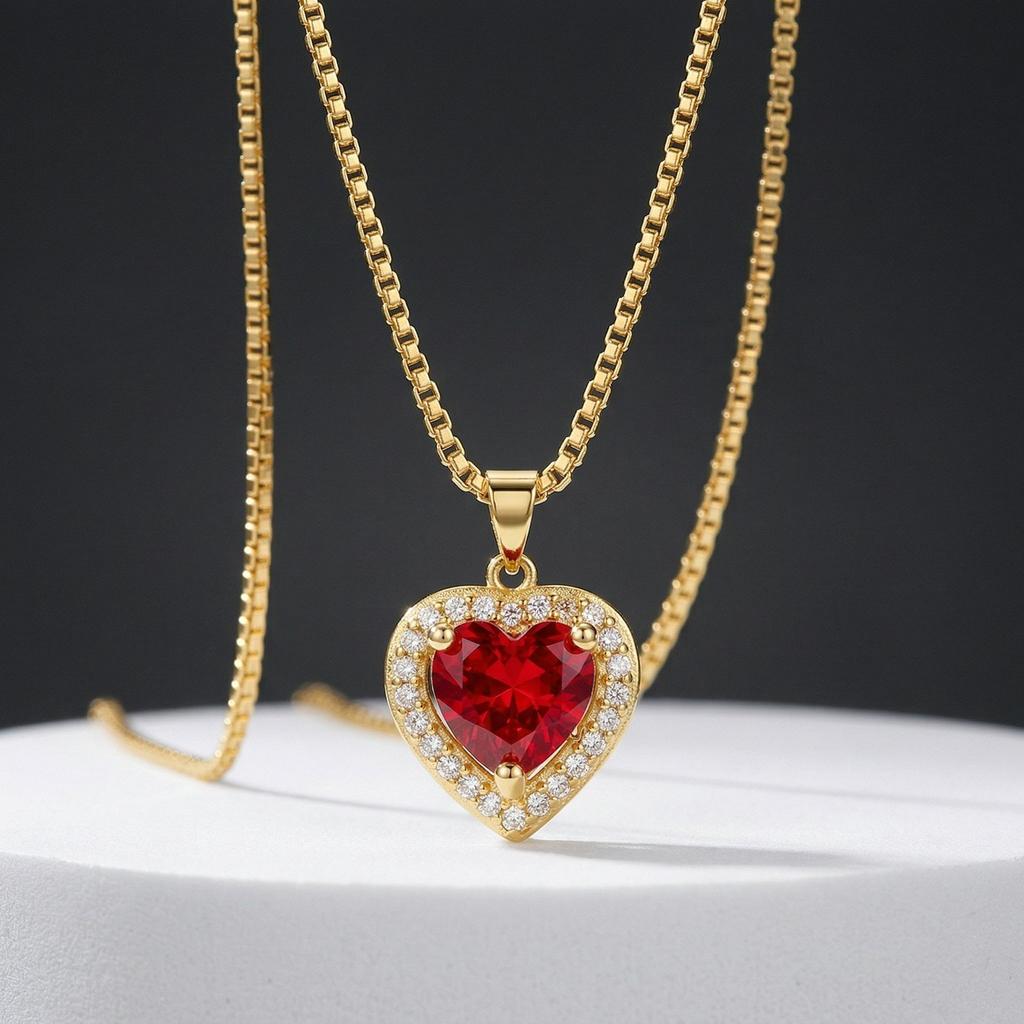 European and American Popular Love Necklace Women's Copper Inlaid Synthetic Zircon Heart Pendant Collarbone Chain Heart of the Ocean Jewelry