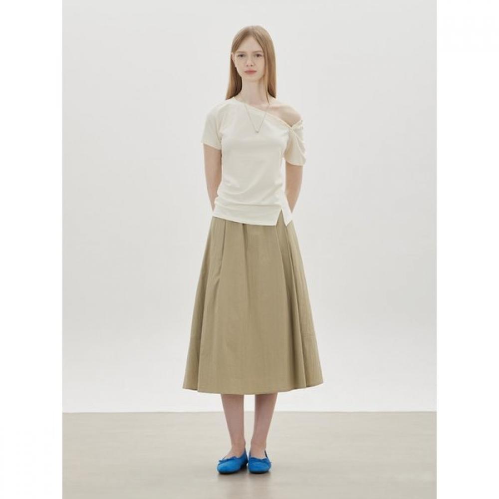CC collect. AsymmeTric Neck Slim T shirT C262psm065