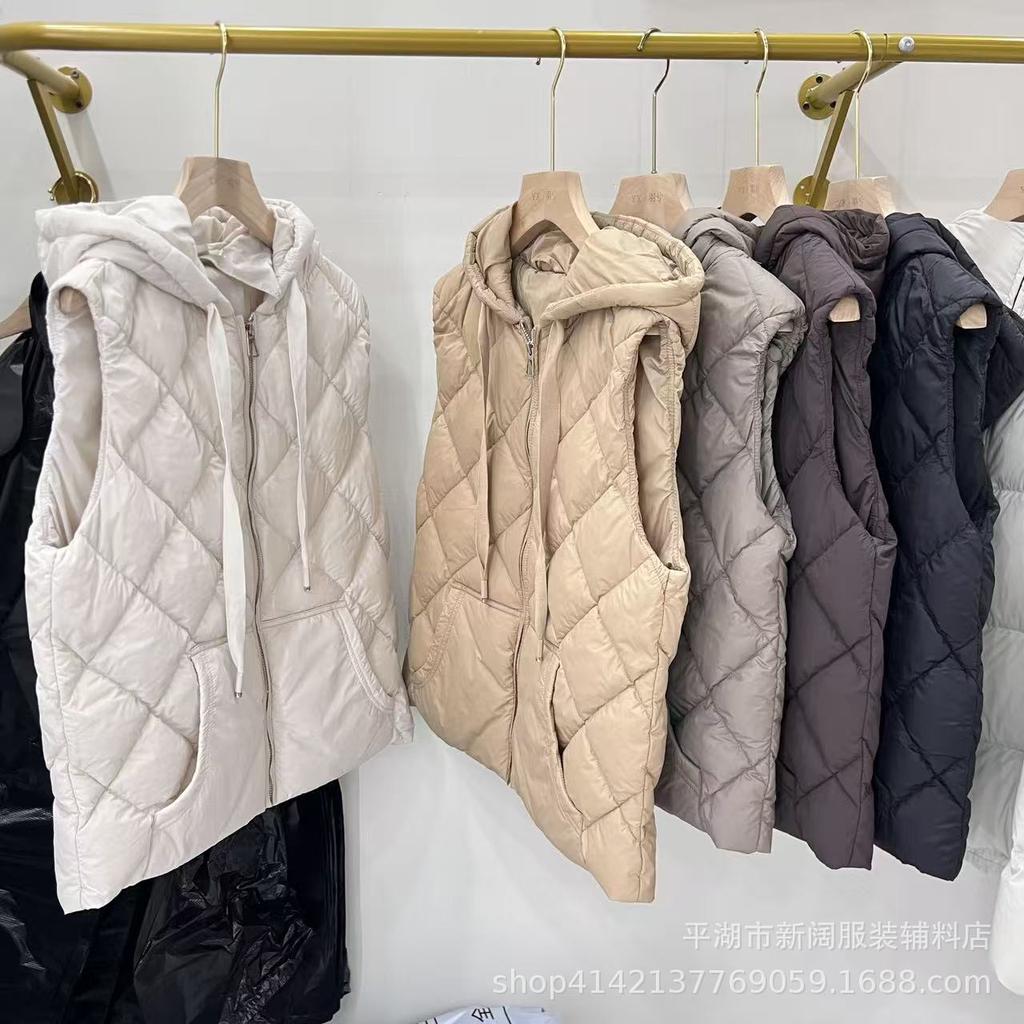 Autumn and Winter Duck Down European Version New Solid Color Versatile Big Pocket Vest Hooded Down Vest Women