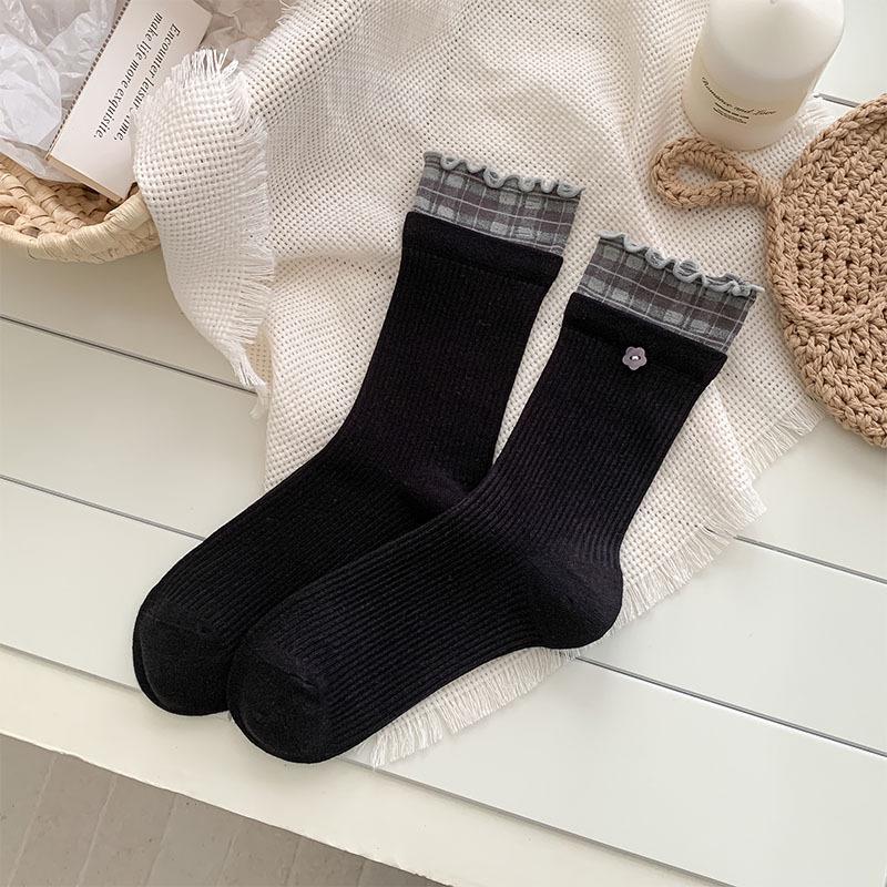 Ins-Style Double-Ribbed Plaid and Lace Mid-Calf Socks for Women - Korean Style, Perfect with Leather Shoes, Slouchy Fit