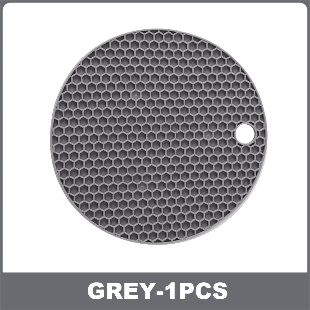 

Стильные и практичные коврики в форме сот, термостойкие силиконовые подставки. Защитите свои столешницы с помощью этой стильной подставки под приборы. Large Size-17CM