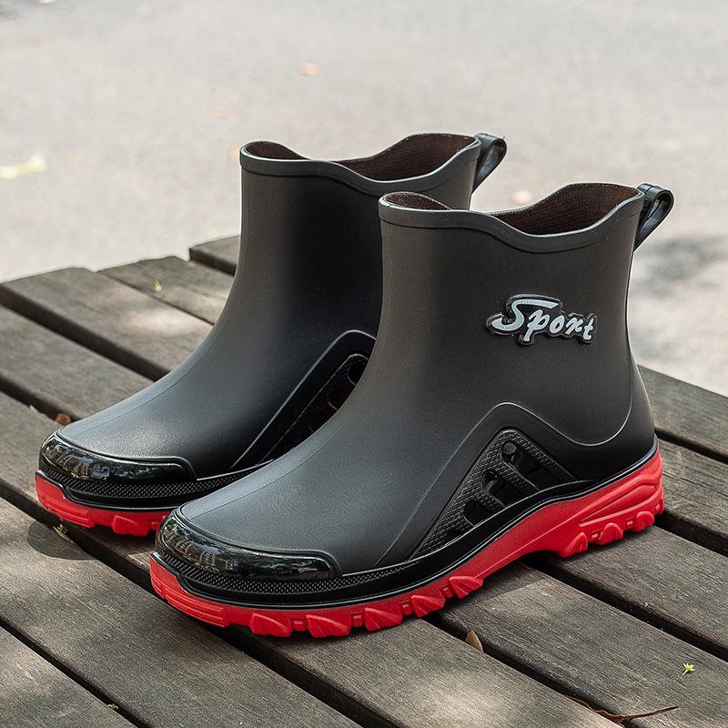 2025 fashion short water shoes men's, light and wear-resistant rubber shoes kitchen non-slip low-top waterproof rain boots men