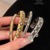 Exquisiteira Pulseira de Zircônia com Corte Vazado - Elegante Acessório Outono-Inverno com Estilo Único para Mulheres