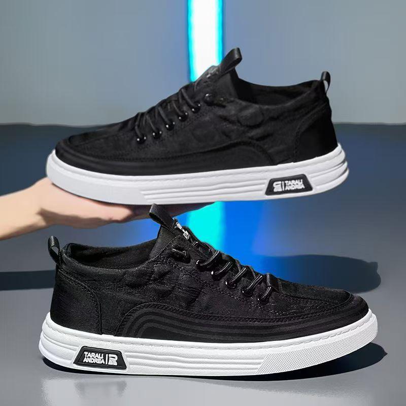 

Чоловіче взуття 2025 весна нові дихаючі парусинові туфлі модні універсальні туфлі на плоскій підошві ліниві на один педаль старі пекінські тканинні туфлі 44