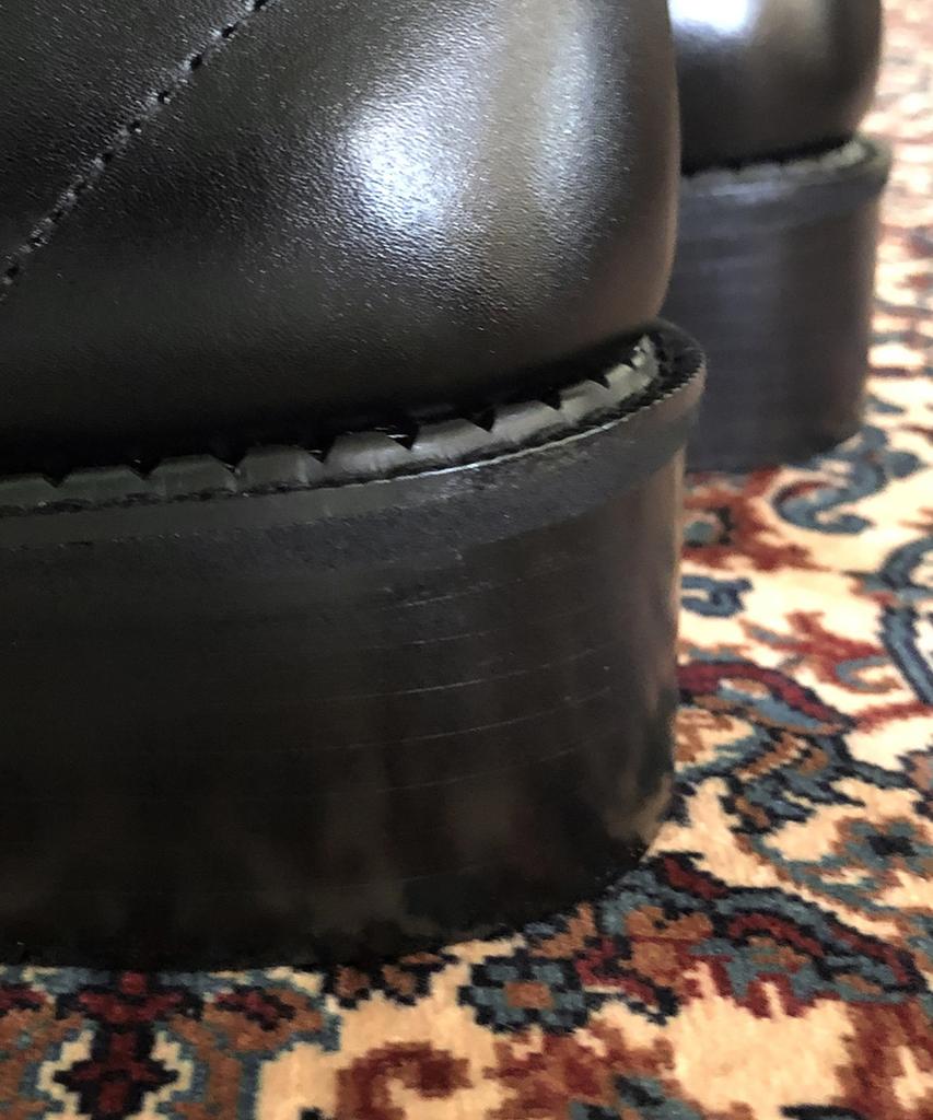 Joenshoe Kleine Square Side Zipper Boots Black