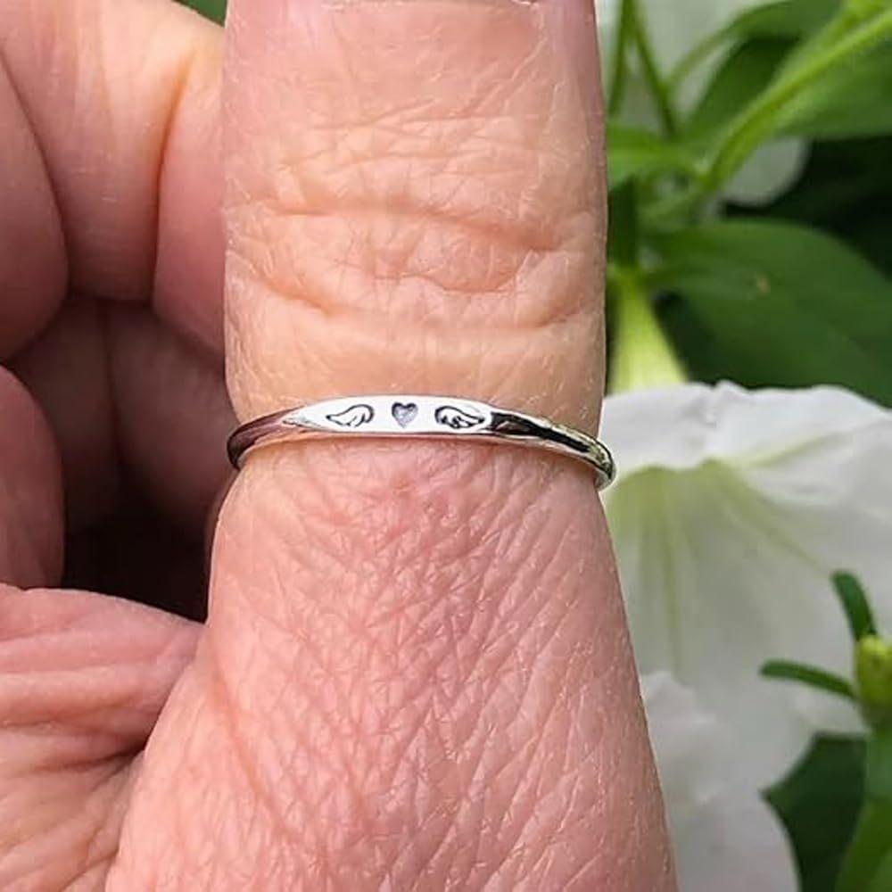 A Little Heart with Wings, A Ring, Misses You. I Will Always Hold You In My Heart, Ring