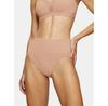 Ropa interior moldeadora (abajo) Triumph Soft Sculpt