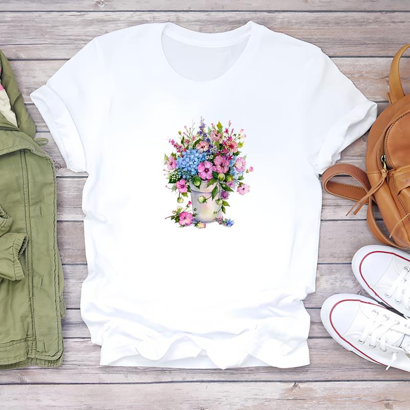 Summer trendy cute printed women's T-shirt, short-sleeve daily fashion top for women, stylish and comfortable.