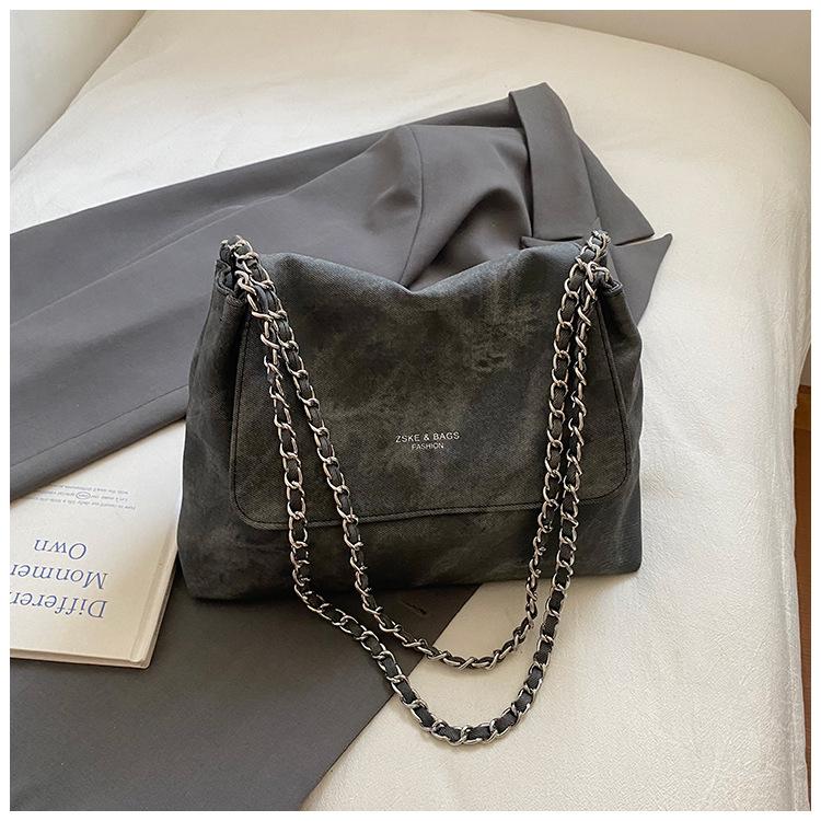 

Premium sense large capacity underarm bag women s bag new fashion chain shoulder bag retro versatile commuter tote bag