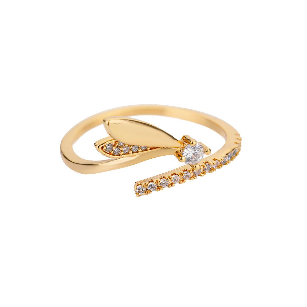 

Новое геометрическое кольцо с цирконом в форме сердца, открытое, нишевого дизайна для женщин, кольцо на палец, модные аксессуары в стиле легкой роскоши Opening Adjustable