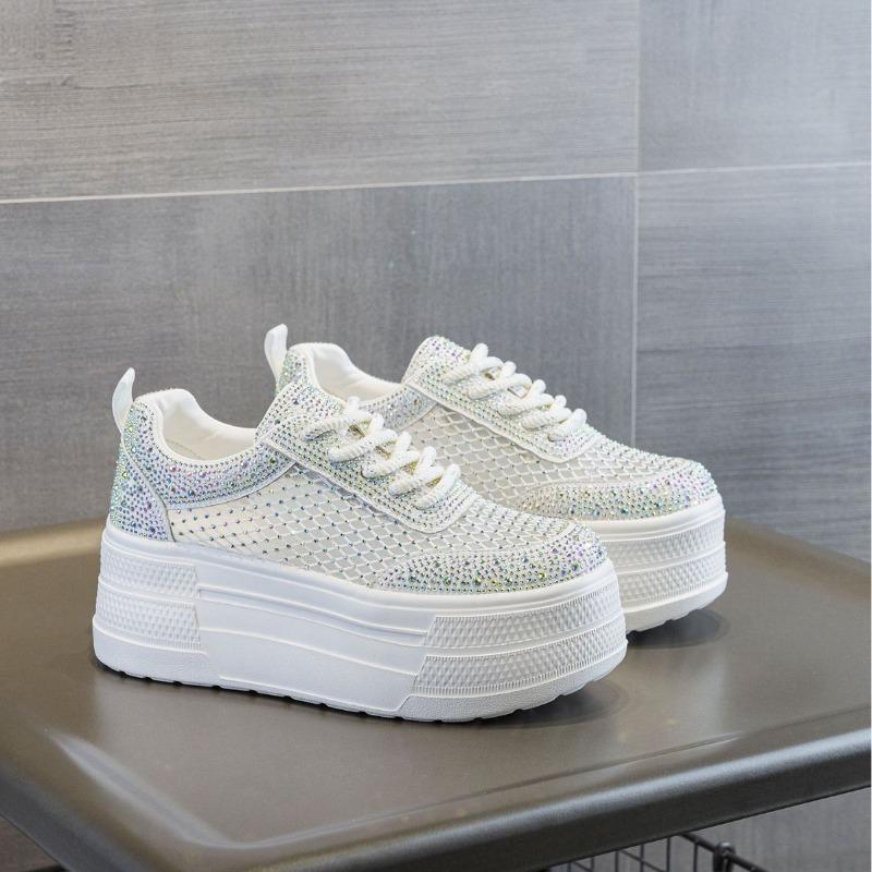 New Mesh Breathable Little White Shoes Women's Thick-soled, Lightweight and Versatile Small Casual Rhinestone Muffin Shoes