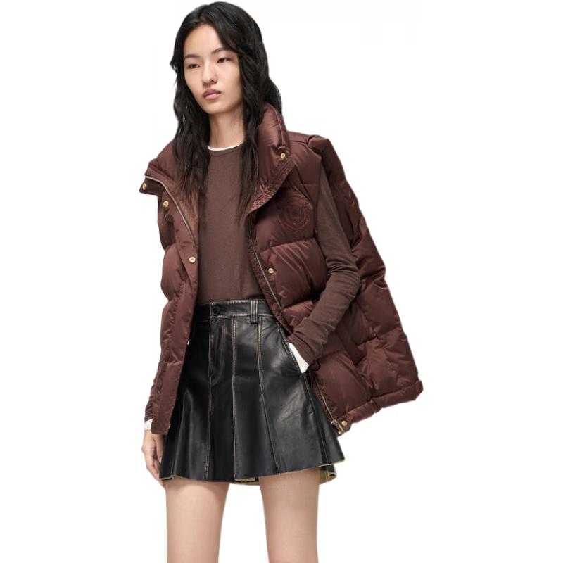 

MO&Co. MOCO Women s Stand Collar Down Vest S 160