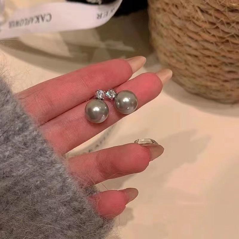 Simple And Round Pearl Pendant Stud Earrings Girl's Or Women‘s Elegant Accessories For Daily Wear Earrings