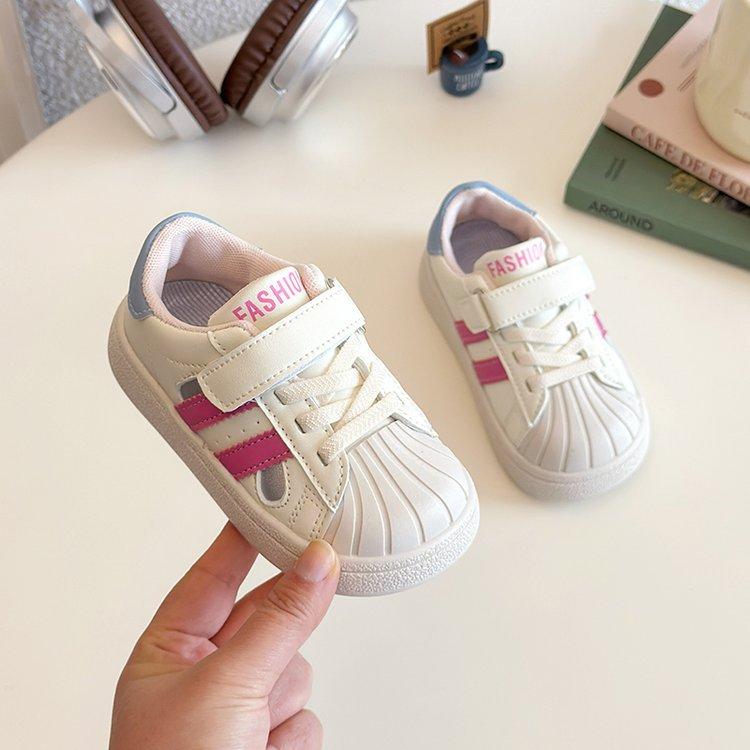 

Children s sports shoes 2025 new spring and autumn baby shoes shell head board shoes children s little white shoes soft sole girls shoes 30 рожевий