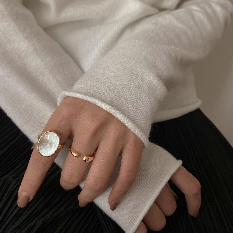 Chic S925 Pure Silver Adjustable Open Shell Ring For Women With Cow Style Print