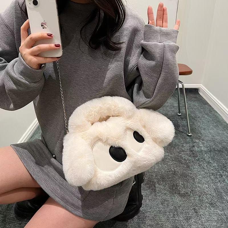 Big-Eyed Dog Plush Crossbody Bag: Faux Rex Rabbit Fur Childlike Tote, Fashionable Cartoon Handbag for All Seasons