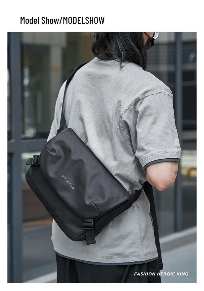 Men's Fashionable Crossbody Messenger Bag - Versatile Japanese Style for Casual or Student Use