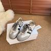 In the autumn of 2025, the new retro color matching versatile board shoes with soft soles are easy to wear, and the Argand training shoes are out