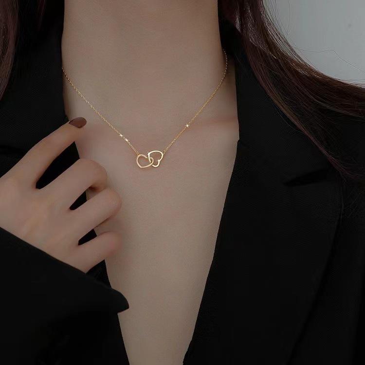 2024 Stylish Double Ring Heart Clavicle Necklace - Niche Design for Women, Trendy Jewelry Gift