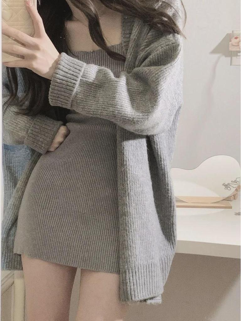 Women's Winter Two-Piece Set: Knitted Vest and Short Skirt Cardigan