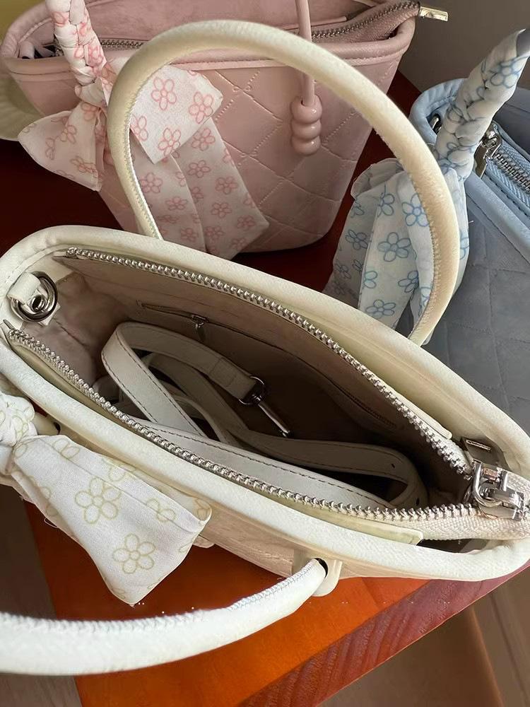 Women's 2025 Large Capacity Pink Handbag - New Style, High-end Texture, Trendy Niche Tote