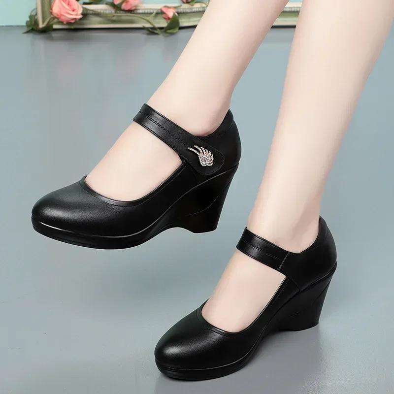Fashion 7.5cm Comfortable Quality Soft Leather Shoes Shallow Platform Wedges Shoes 2025 Fall High Heels Pumps Women for Office Mom