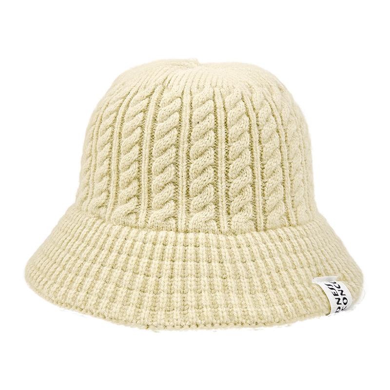 

Утолщенная твистовая панама женская теплая с защитой ушей, панама-ведро с логотипом автомобиля, модная универсальная, для маленького лица, вязаная панама-ведро Average size (56cm~ 58cm)