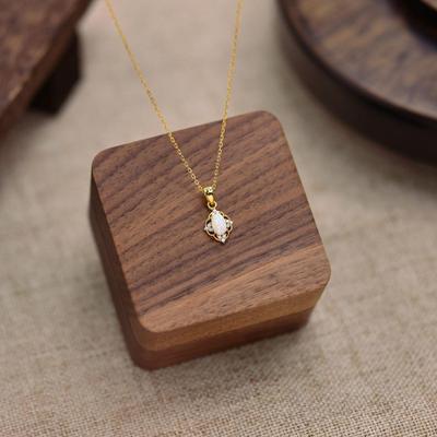 Women's Elegant Luxury Necklace Minimalist Jewelry, A Gift for Mothers, Able Item, The Best Choice for Giving Gifts
