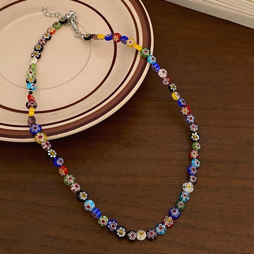 Vibrant Beaded Necklace: 2023 Hip Hop Spicy Girl Clavicle Accessory