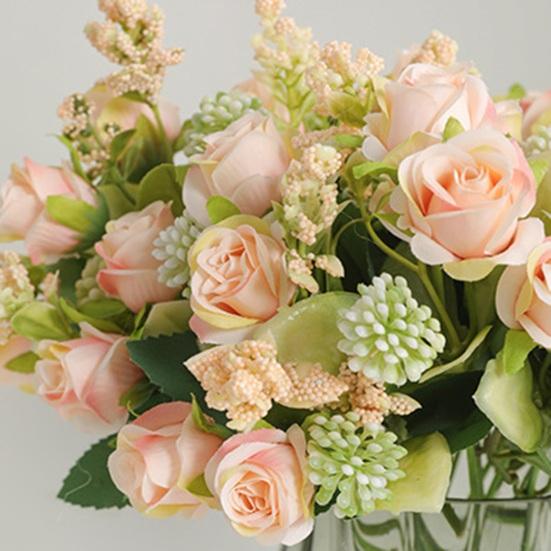 Bouquet di fiori di simulazione della moda realistico con stelo decorativo