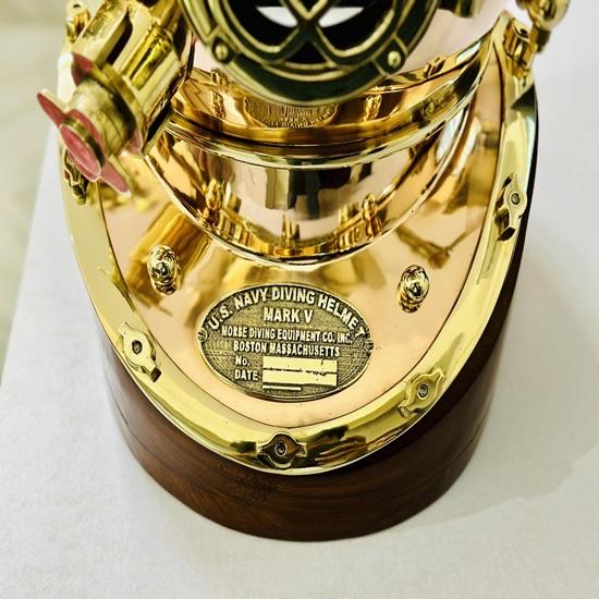 45.72 Cm Copper Brass Diving Helmet Mark V Deep Sea Scuba Divers Helmet With Wooden Base Decorative