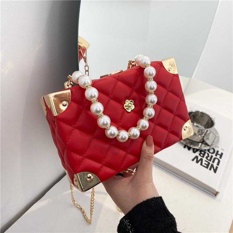 2025 New Women's Rhombus Chain Bag Pearl Portable Oblique Span Small Square Bag Korean Edition Embroidery Thread Box Bag