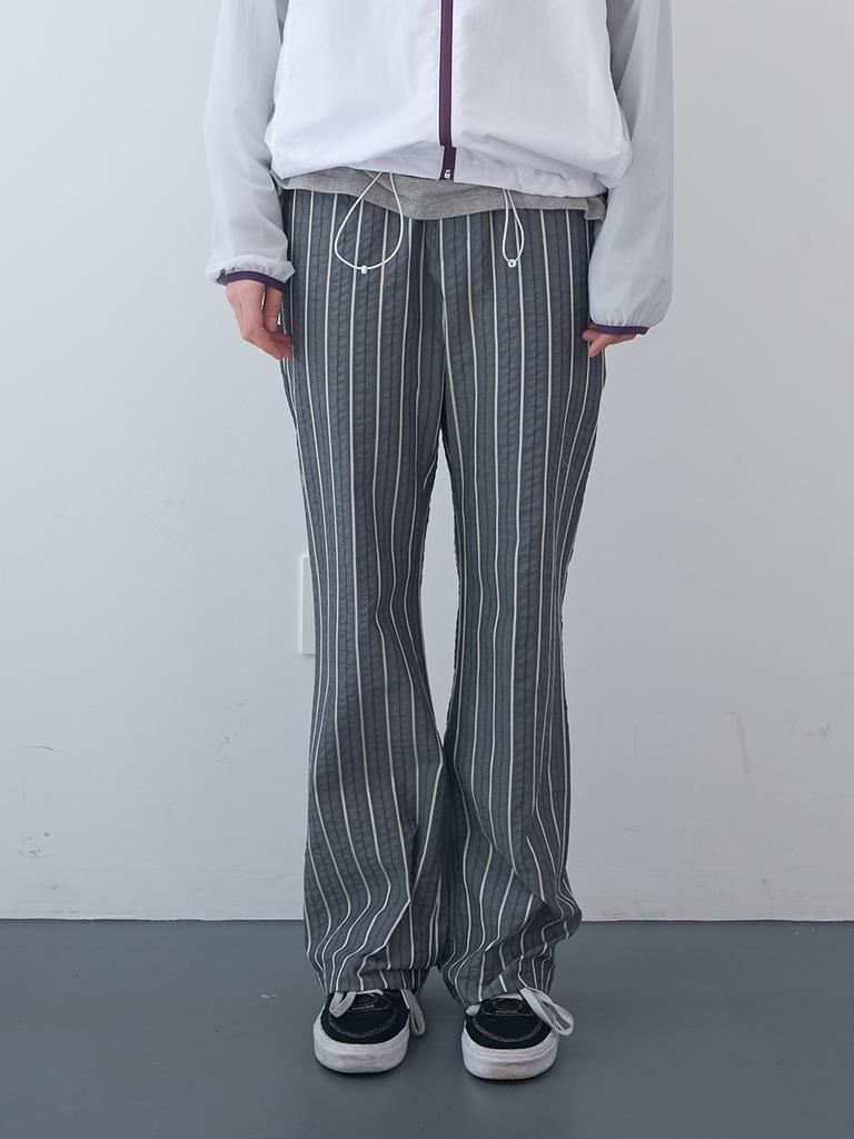 ENZO BLUES Seersucker Stripe Elastic Bootcut Pants (Grey)