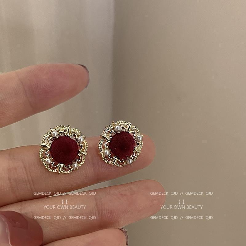 Cercei Festivi Roșii Ankola: Stil Retro la Modă pentru Celebrațiile Anului Nou Chinezesc 2025 pentru Femei.