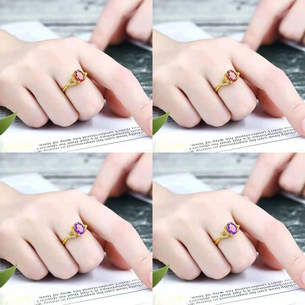 Wykwintny pierścionek pozłacany z olśniewającymi sztucznymi kamieniami szlachetnymi na prezent