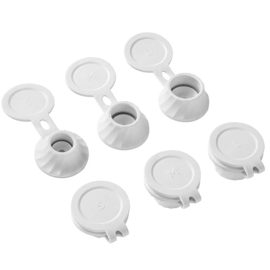 Three-Pack Bottle Caps Suitable for Shampoo, Shower Gel, And Dishwashing Liquid in Various Sizes for Upside-Down Use.