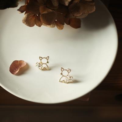 Hollow Cat Shiny and Delicate Earrings for Women Cute Girl Sweet Personality Trendy Girl