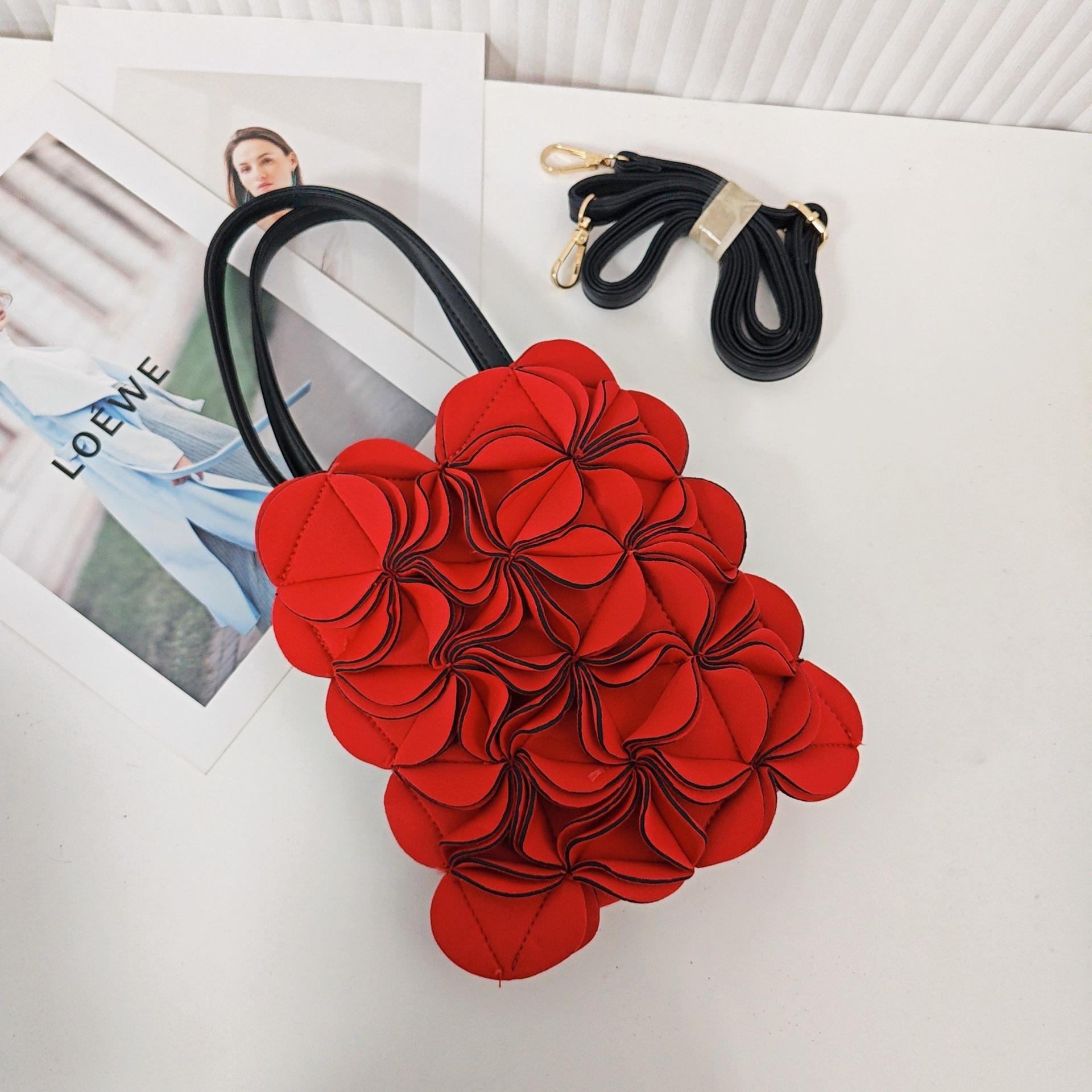 

Hot Selling Women s Bag, Niche Design, Three-dimensional Flower, High-end PU Phone Bag, Small Shoulder Bag, Fashionable and Versatile Shoulder Bag красный
