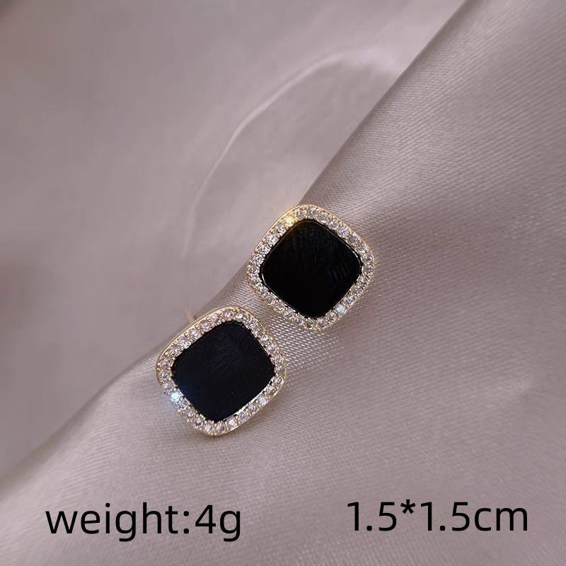 Korean Full Rhinestone Crystal Black Square Stud Earring for Women Simple Geometry Temperament Jewelry Christmas Girlfriend Gift