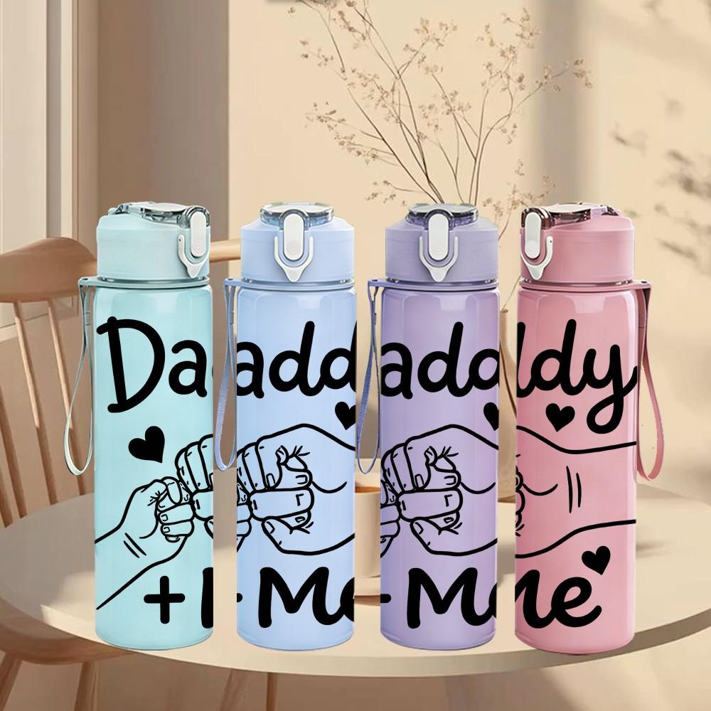 1PC Daddy And Me Hand Print Pattern 750ml Color Plastic Sports Water Bottle Leakproof Flip Straw Lid Suitable for Sports Office Home Use