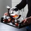 Carafa de Whiskey în Formă de Glob Sticlă Borosilicată cu Bază din Lemn Aerator Unic pentru Vin Sticlă Cadou pentru Decorul Barului de Acasă