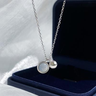Imitation Cat's Eye Circular Necklace for Female Fashion Niche, Cool and Simple Commuting, Versatile Collarbone Chain