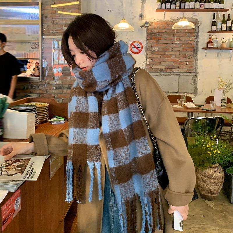 Autumn and Winter New Korean Style Blue Plaid Scarf Women's Winter Warm and Thickened Versatile Tassel Scarf Student Shawl