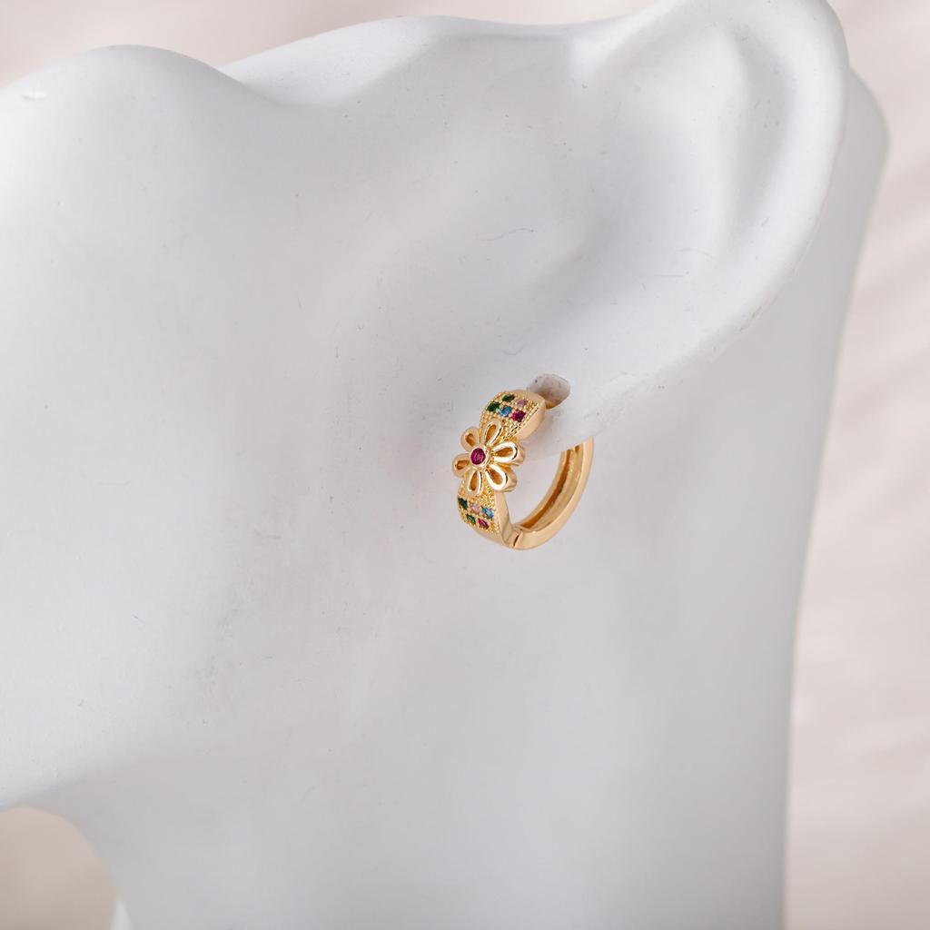 Colorful Zirconia Daisy Stud & Ear Clip Set: Women's Sunflower Earrings